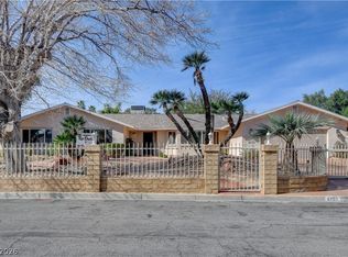 4207 Ridgecrest Dr, Las Vegas, NV 89121