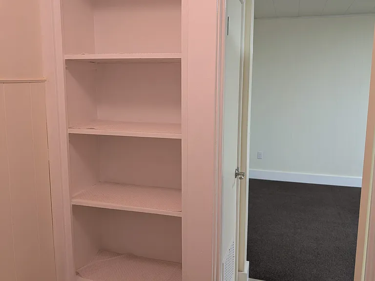 2319 N Monroe St #4 — Photo 8