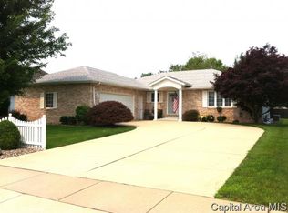 2617 Findley Dr, Springfield, IL 62704