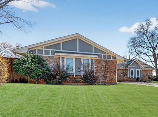 2215 Shady Meadow Ct, Arlington, TX 76013