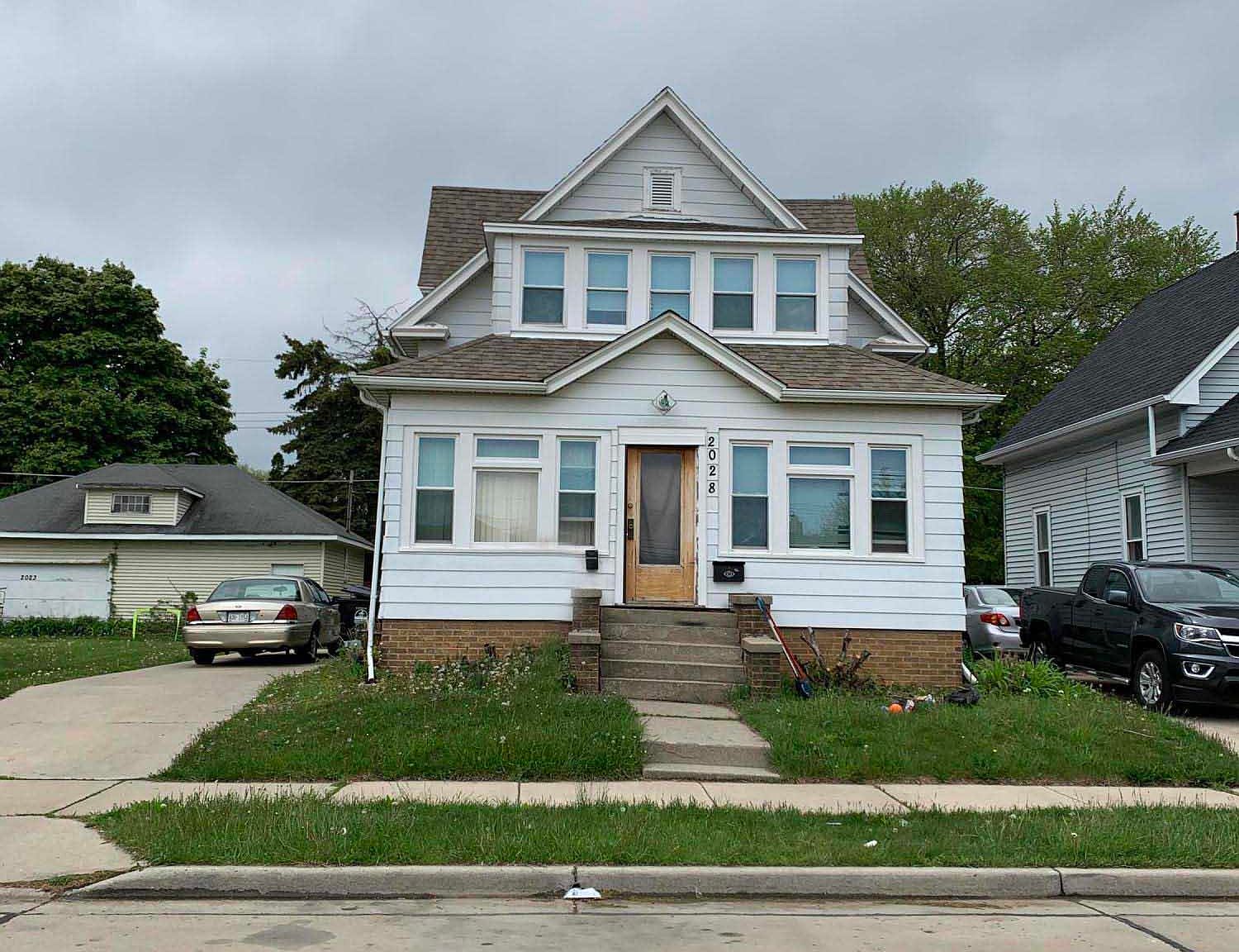 2028 Phillips Ave, Racine, WI 53403 Zillow