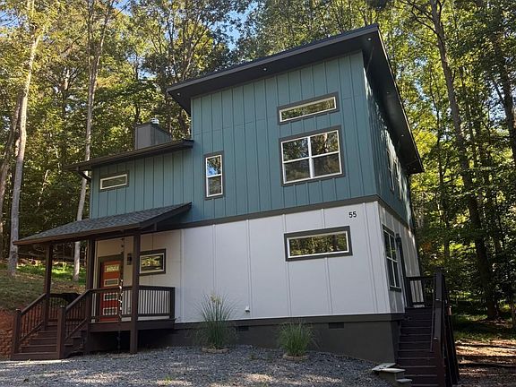 2nd image of 55 Elmwood Cir
