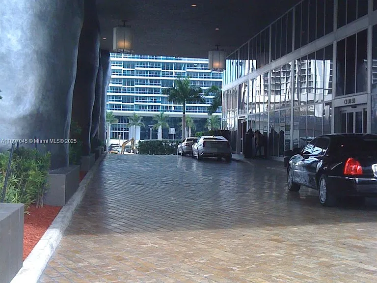 485 Brickell Ave #2606 — Photo 6