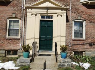 27 Nash Ln APT 4, Bridgeport, CT 06605