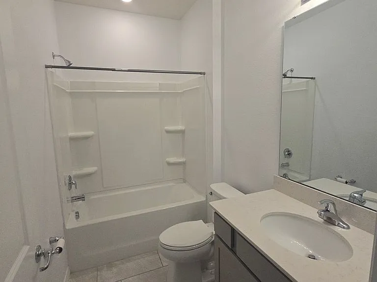 1098 Michelangelo Ln — Photo 10
