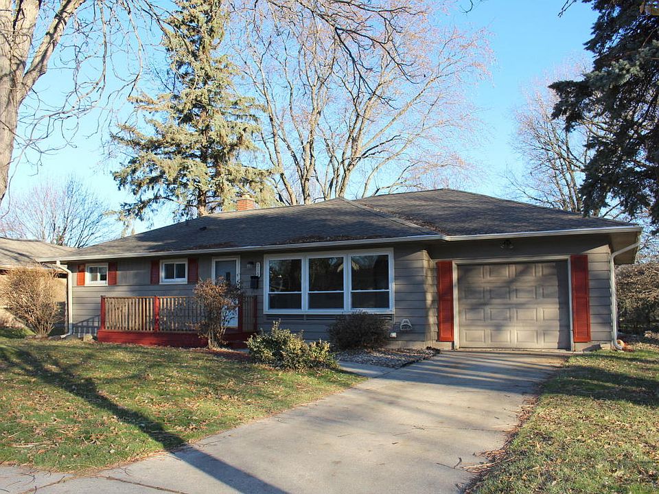 1st image of 716 Lemira Ave