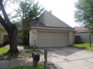6126 Linnhaven Dr, Houston, TX 77072