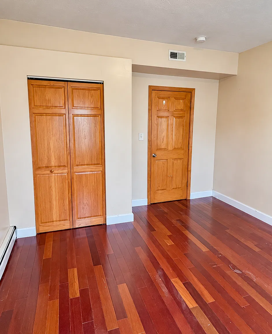 2 bed, $2,800 — Photo 4