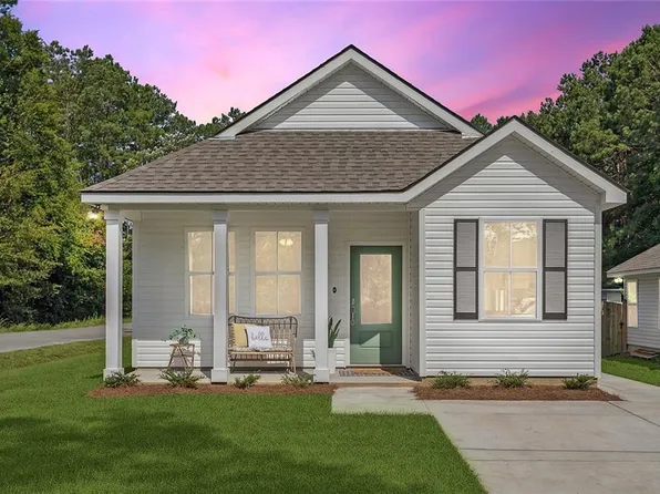 230 2nd St, Pearl River, LA 70452