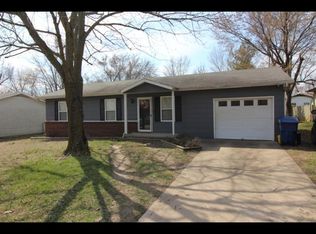 504 Robin Dr, Duenweg, MO 64841