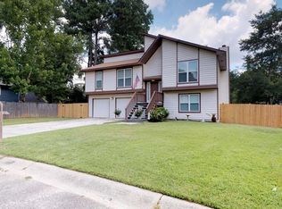 1005 Lauren Ln, Goose Creek, SC 29445