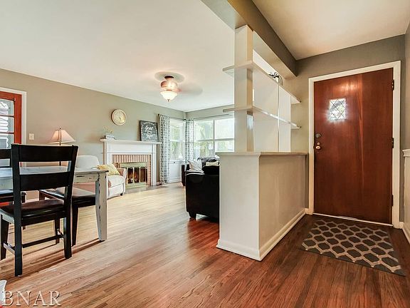 5th image of 40 Harbord Dr