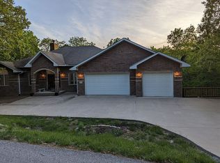 21107 Black Oak Dr, Garfield, AR 72732