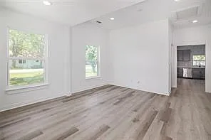 241 S Cotrell St — Photo 10