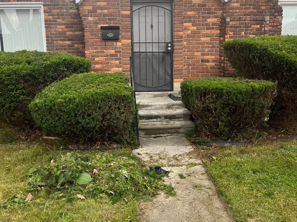 15855 Auburn St, Detroit, MI 48223