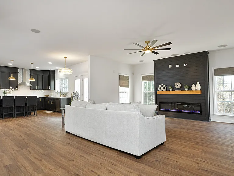 1428 White Opal Dr — Photo 11