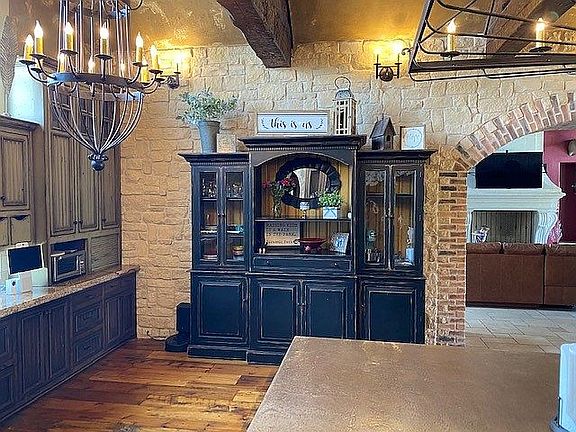 2nd image of 9 Tascocita Cir