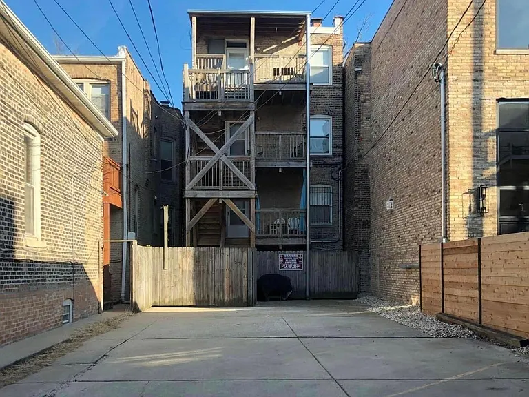 2108 N Sheffield Ave #2&3 — Photo 15