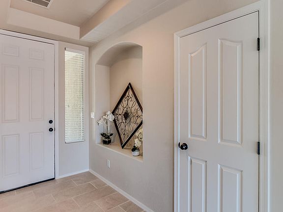 3rd image of 6196 N Corte San Bella