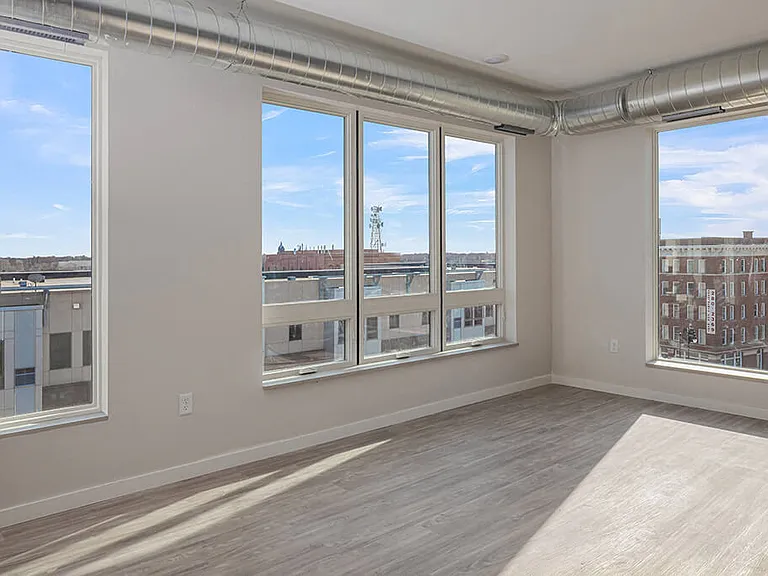 Kesler Apartments — Photo 20