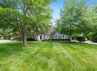 31729 Commodore Ct, Avon Lake, OH 44012