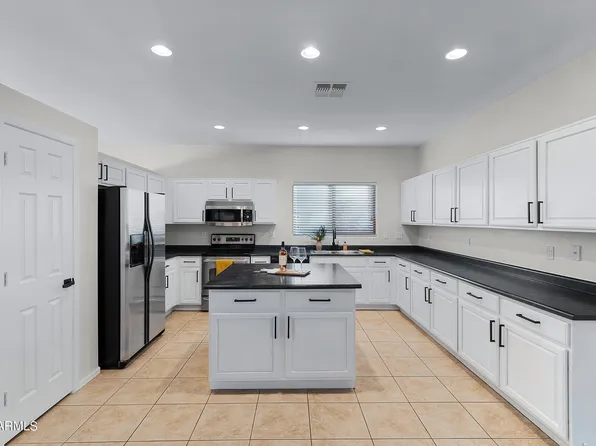 43947 W Buckhorn Trail, Maricopa, AZ 85138