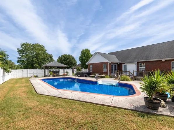 111 Cannock Ct, Murfreesboro, TN 37129