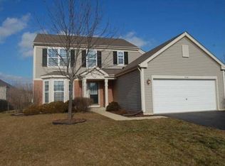 2561 Little Creek Ln, Aurora, IL 60506