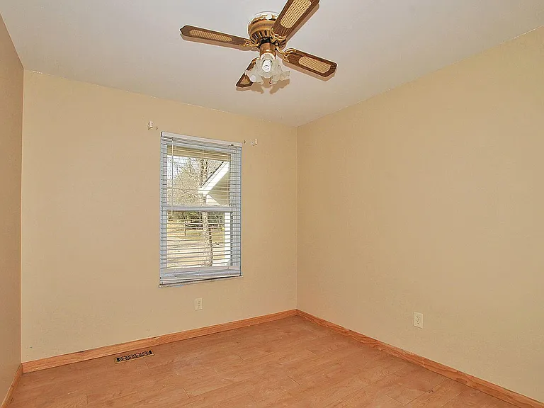 848 Village Brook Ct — Photo 11