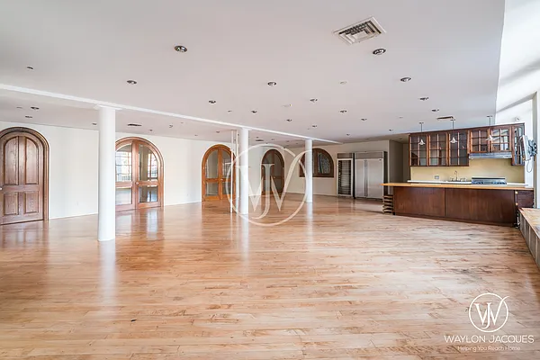 Rented by Compass | media 8