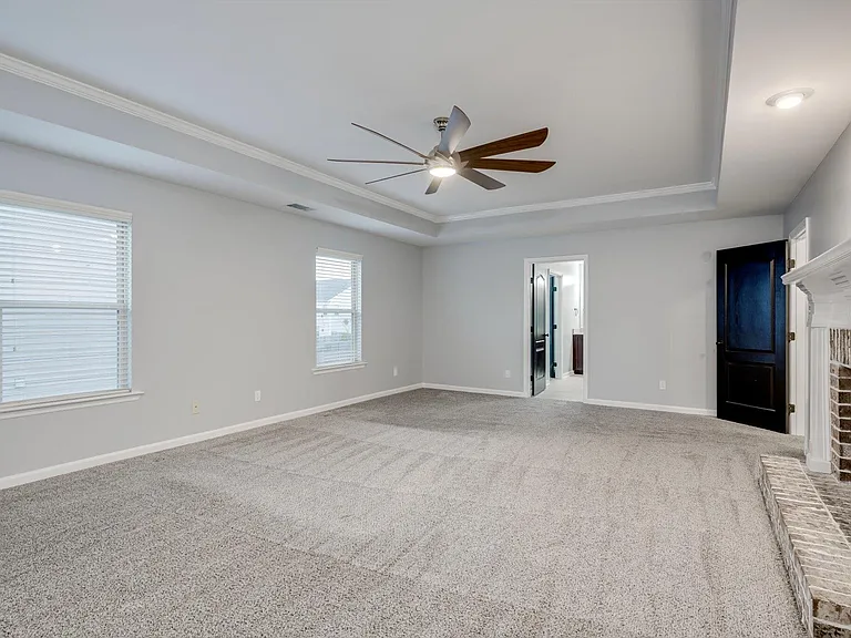 8647 Crenshaw Dr — Photo 25