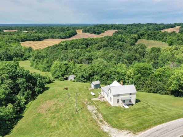 9045 S Mississippi River Rd, Golden Eagle, IL 62036