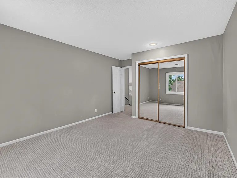 12044 Hemlock St — Photo 29