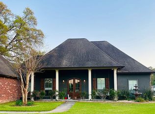 11180 Simms Rd, Denham Springs, LA 70706