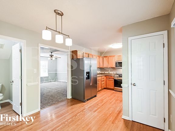 5th image of 8900 Juaquin Ln