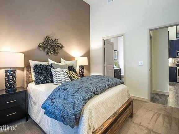 1-br-1-bath-apartment---1006-taft-st-137-houston-tx-building