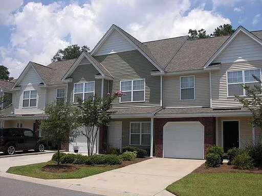 222 Kelsey Blvd
