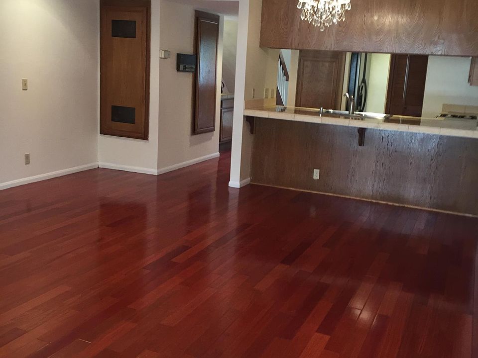 1st image of 11718 Goshen Ave APT 5