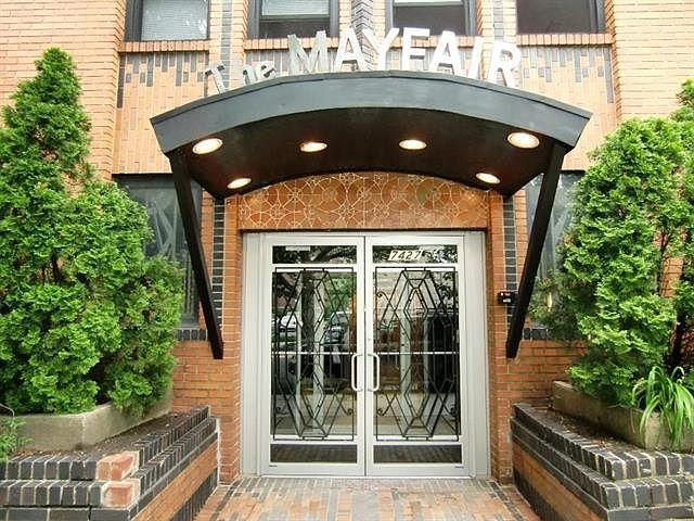1st image of 7427 Boulevard East #A