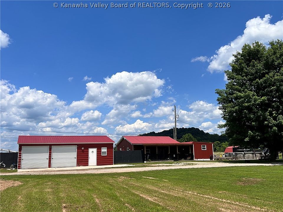 1st image of 61 Cardinal Ln
