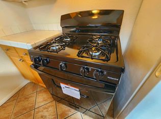 Large Apartment With Private Yard - Pets Ok - $99 Deposit, San Diego, CA 92113