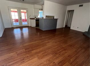 16201 Dale Evans Pkwy, Apple Valley, CA 92307