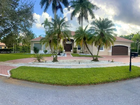 13976 SW 42nd St, Davie, FL 33330