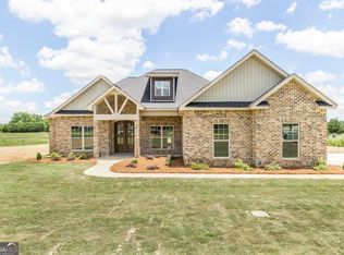 3563 Housers Mill Rd, Byron, GA 31008