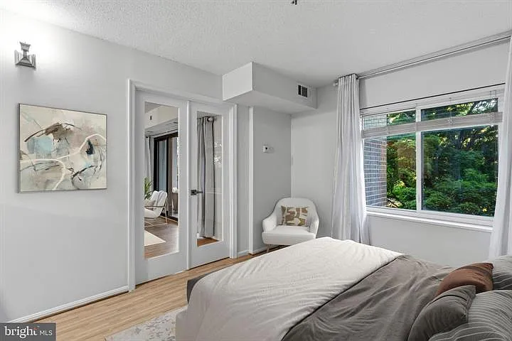 8360 Greensboro Dr #306 — Photo 21