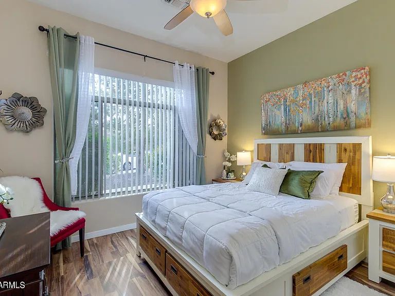 3922 E Carson Rd — Photo 8