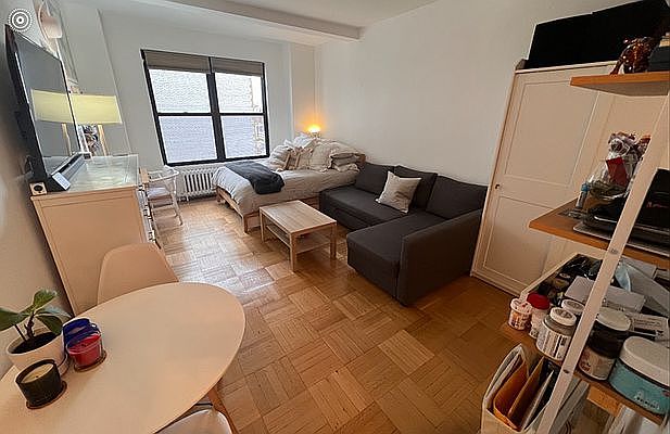 1st image of 225 Central Park N #1511