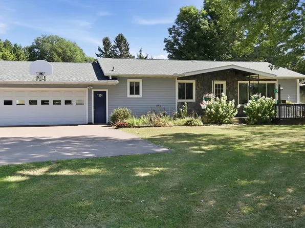 1104 W Winter Avenue, Elmwood, WI 54740
