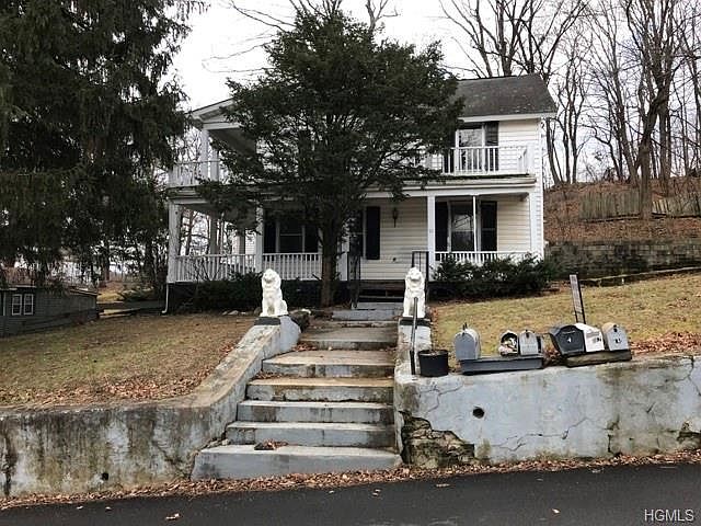 1st image of 27 White St