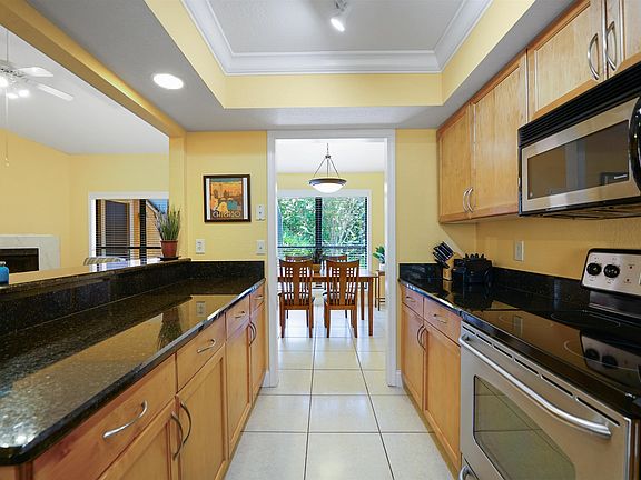 3rd image of 722 Coral Bay